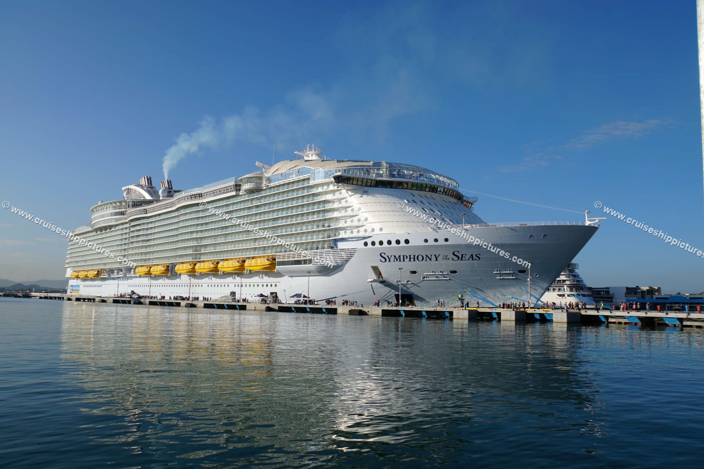 Symphony of the Seas - Cruise Ship Pictures